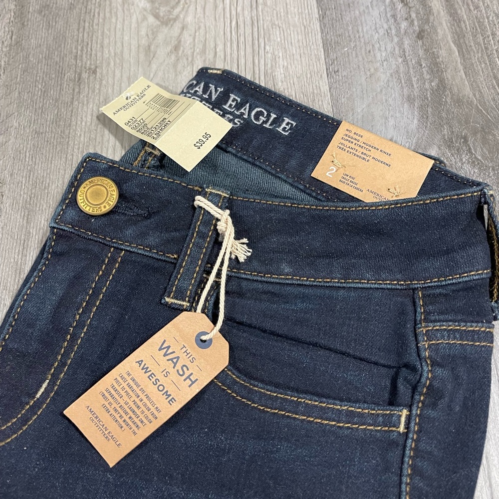 American Eagle Size 2 Regular Jegging